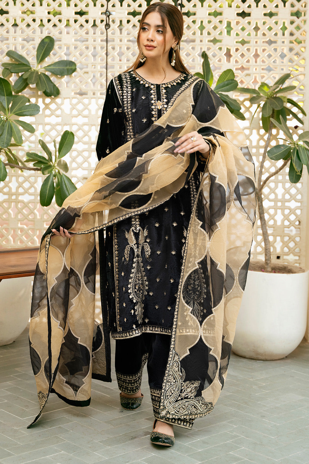 3 Piece - Embroidered Premium Velvet Suit